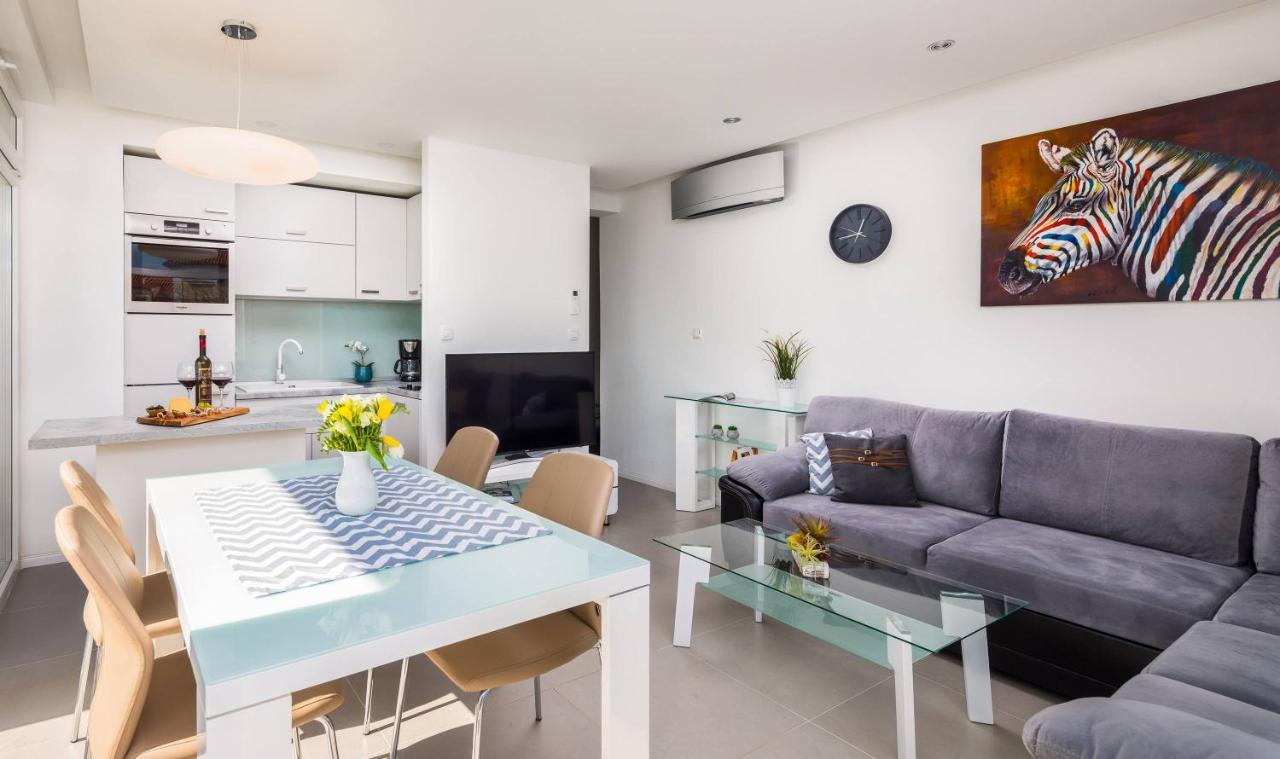 Villa Muller Apartments Сплит Екстериор снимка