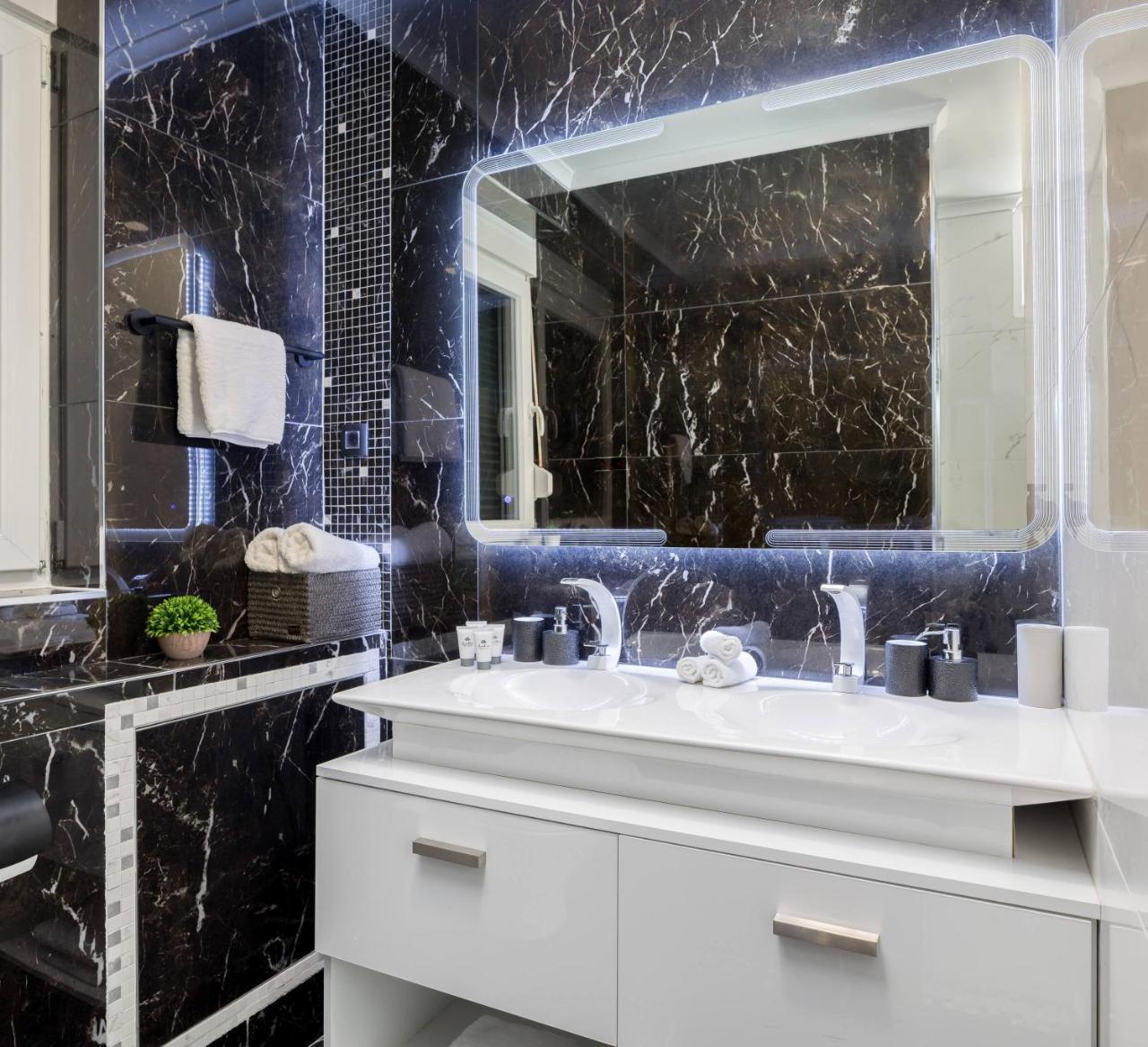 Villa Muller Apartments Сплит Екстериор снимка