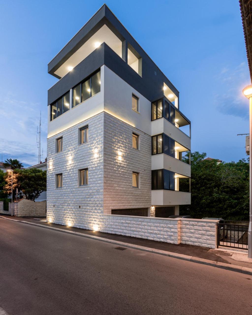 Villa Muller Apartments Сплит Екстериор снимка